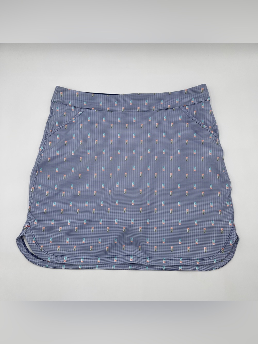 Peter Millar Women’s XL Alice Petal Hem Skort Blue “Dominoes” Golf Pickleball
